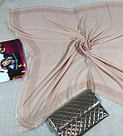Ультрамодний стильний жіночий однотонний хустку-шаль з люрексом з 95*95 см Madame polo бежевий