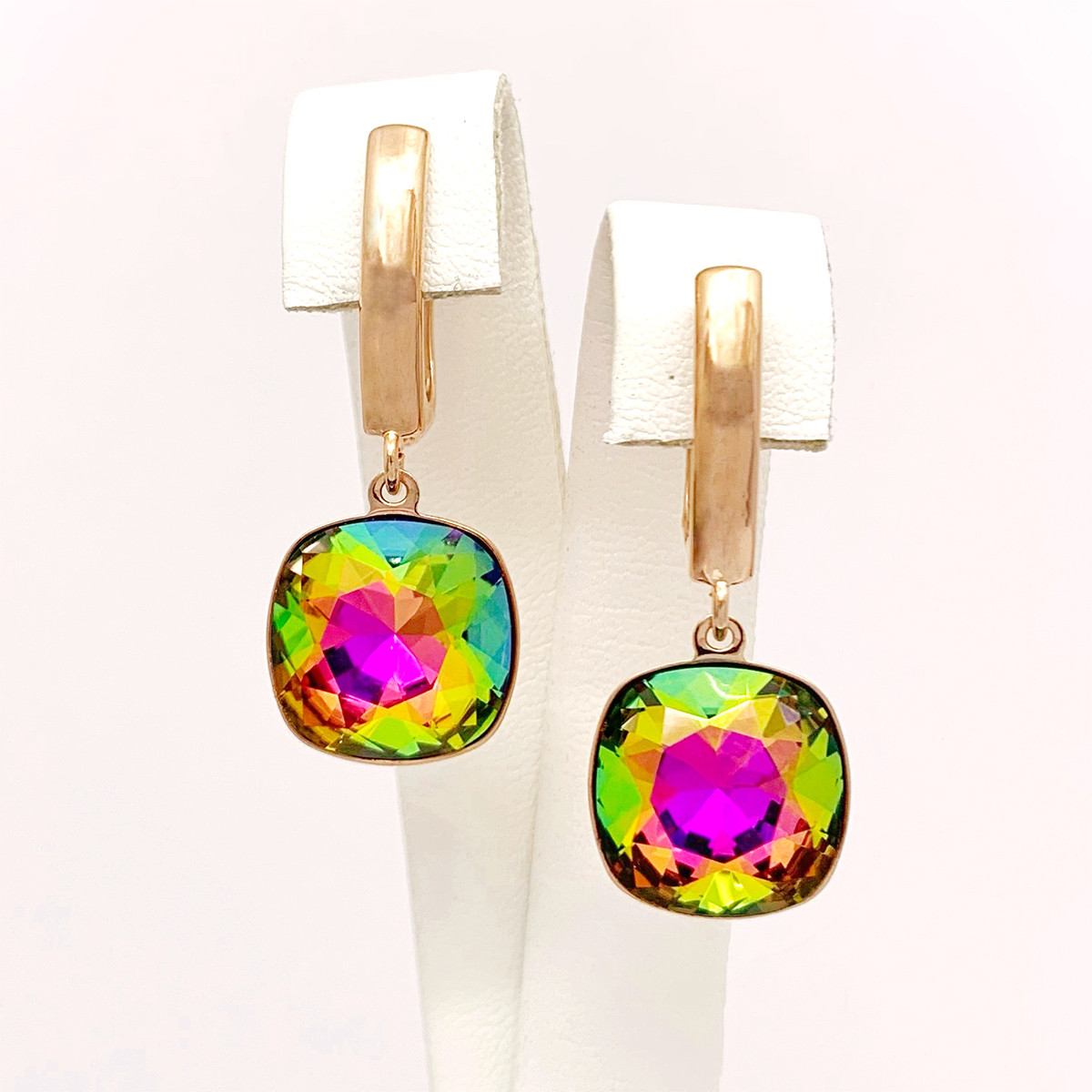 Сережки SONATA з медичного золота, різнокольорові кристали Swarovski, позолота PO, 25196