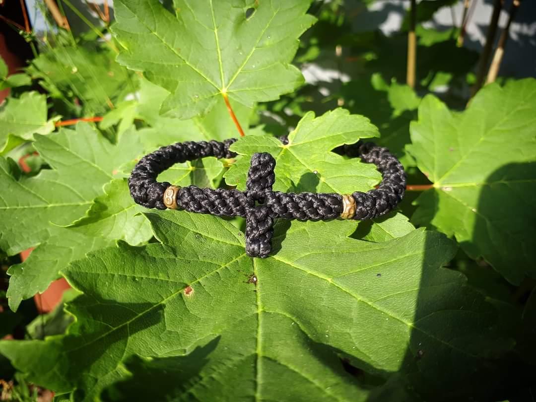 Браслети дружби ручної роботи (колір сутажу і намистини на замовлення), фото 1