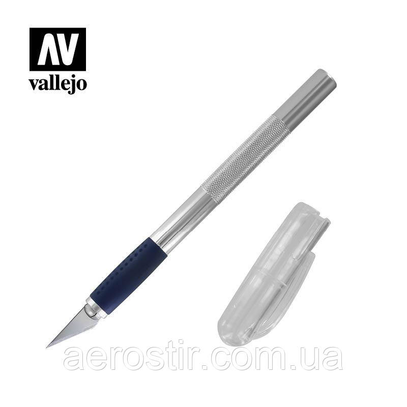 Модельний ніж із металевим цанговим затискачем Vallejo T06007