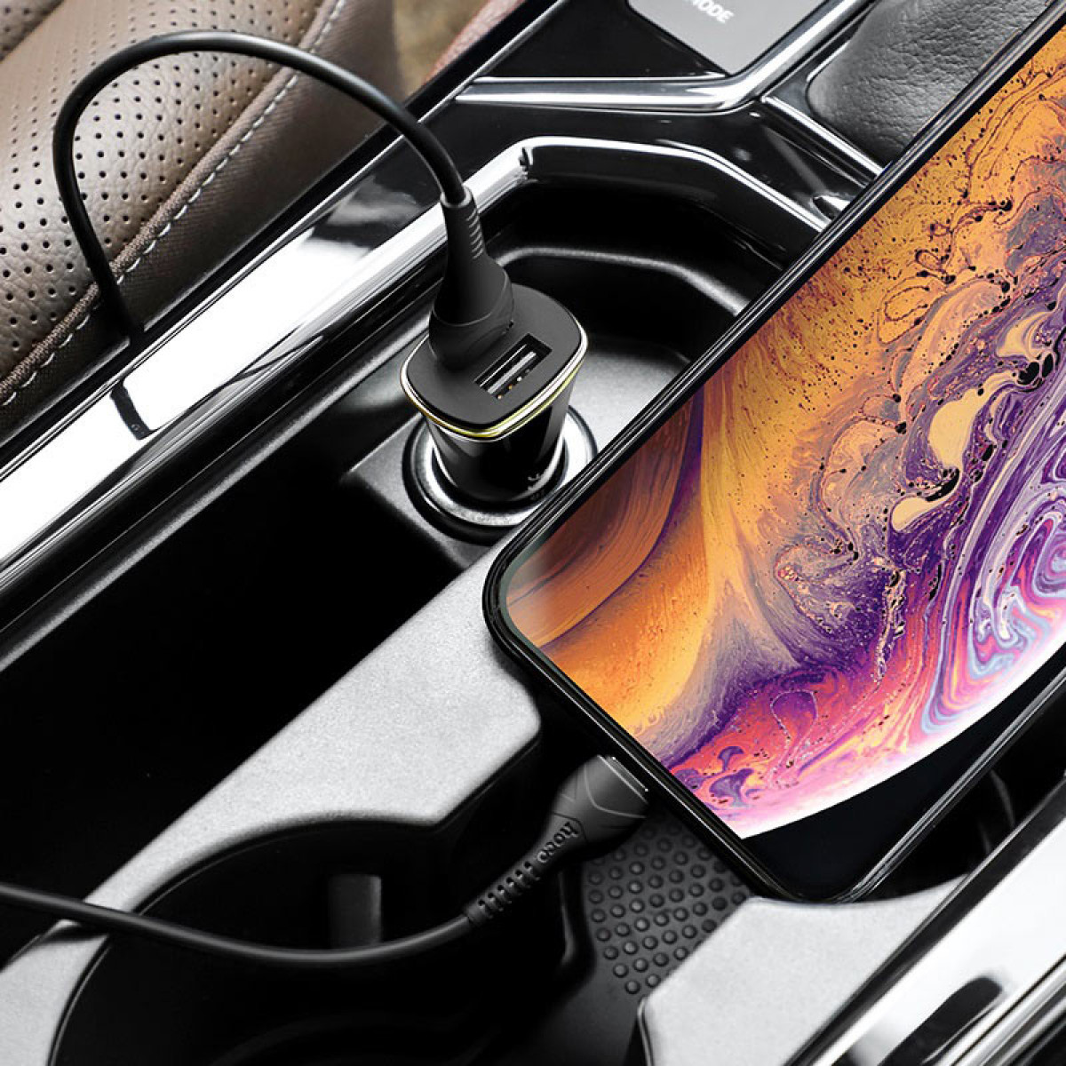 Автомобільний зарядний пристрій Hoco Z31 Universe QC3.0 Lightning 2 USB Port 3.4 A (Швидке заряджання)