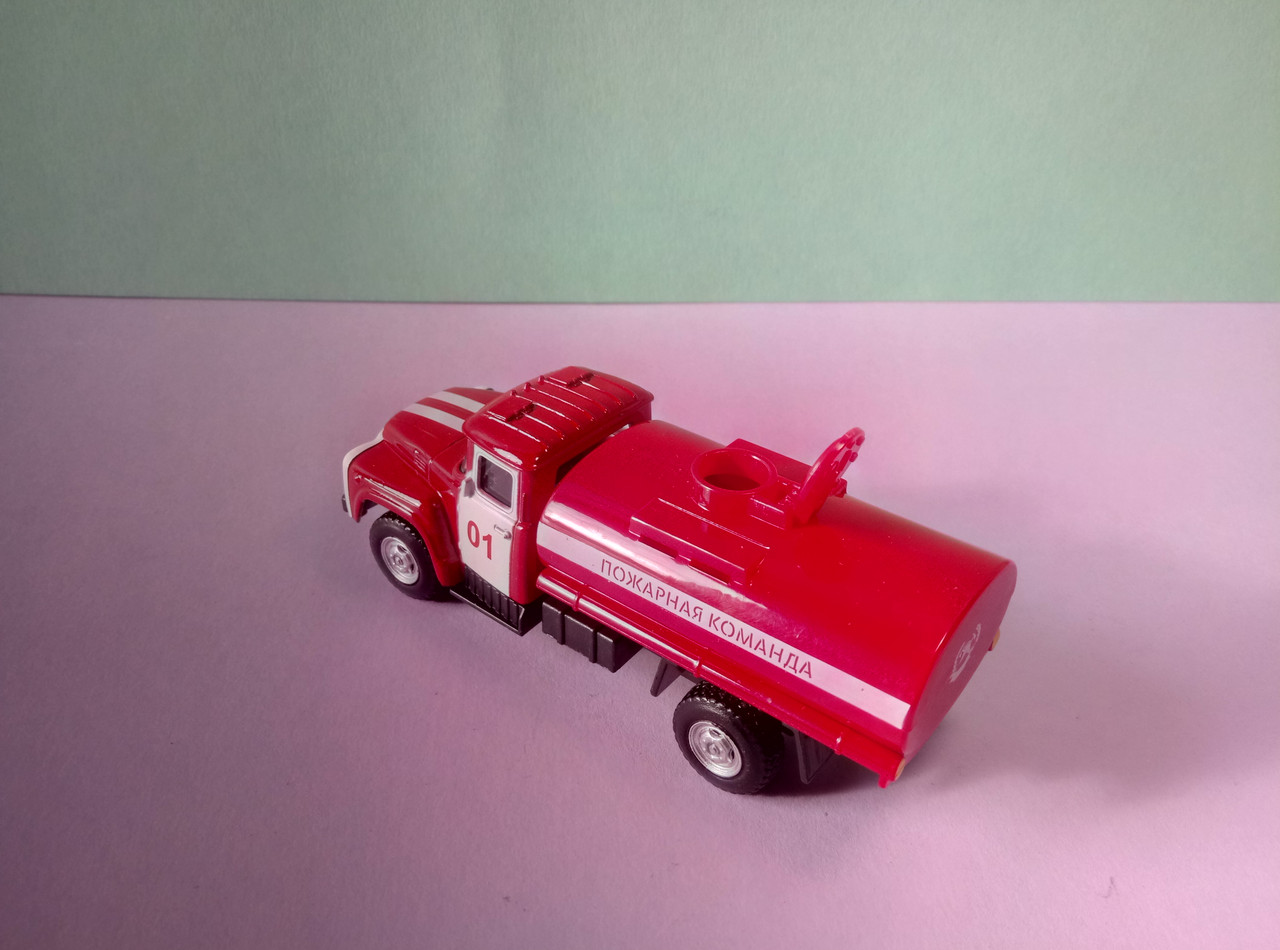 Игрушка пожарная цистерна ЗиЛ 130 с металлической кабиной инерционный - фото 2 - id-p1348730836