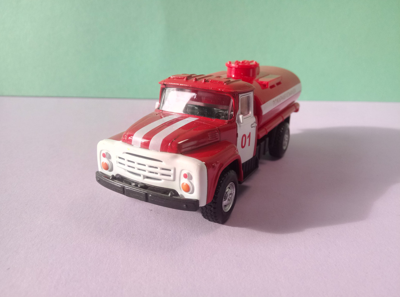 Игрушка пожарная цистерна ЗиЛ 130 с металлической кабиной инерционный - фото 4 - id-p1348730836