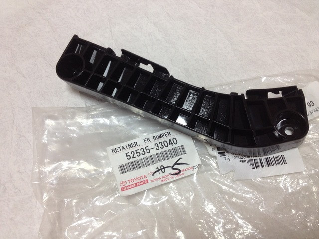 Кронштейн бампера переднього ПРАВИЙ TOYOTA, Camry 40 52535-33040