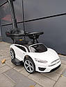 Машинка толокар 2 в 1, Tesla, музичне кермо, багажник, знімна ручка, каталка толокар, фото 4