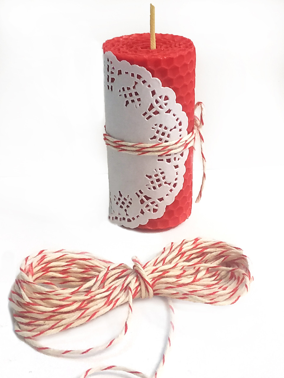 Шпагат бавовна, декоративний шнур, кольорова мотузка кольору біло-червоний для декору та паковання.