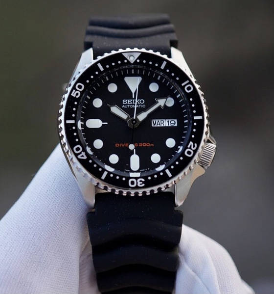Seiko Automatic Diver SKX007K2 Dealer Time 0502436195