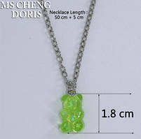 Біжутерія ведмедики кулон, салатовий з перламутром - довжина ланцюжка 50см, смола, цинковий сплав