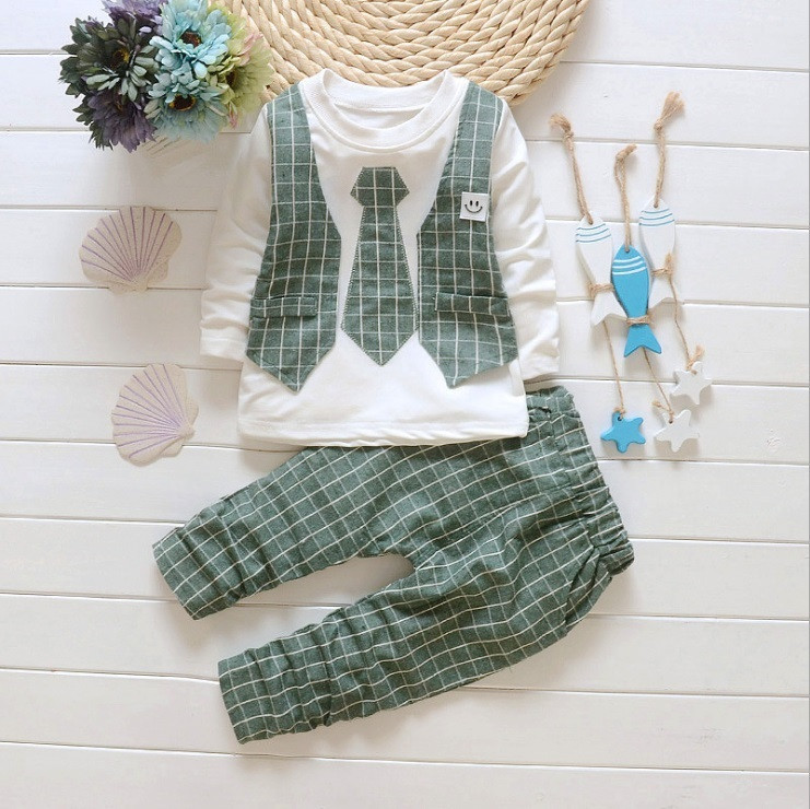 Костюм красивий хлопчику з галстуком 80 см