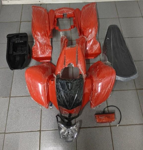 Пластик квадроцикла 200 250 куб см Viper Bashan комплект червоний