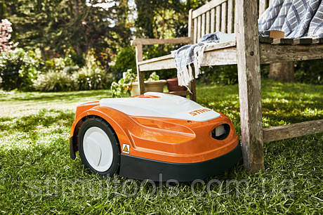 Газонокосарка-робот Stihl RMI 422 P, фото 1