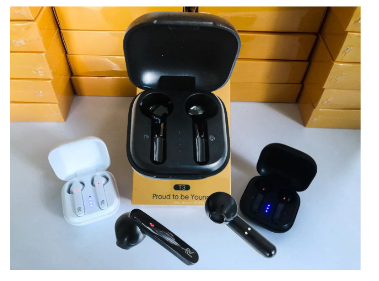 Бездротові сенсорні Bluetooth навушники з зарядним кейсом Realme T3 Чорні (Люкс копія)