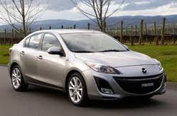 Лобове скло на MAZDA 3 2009-13 г.