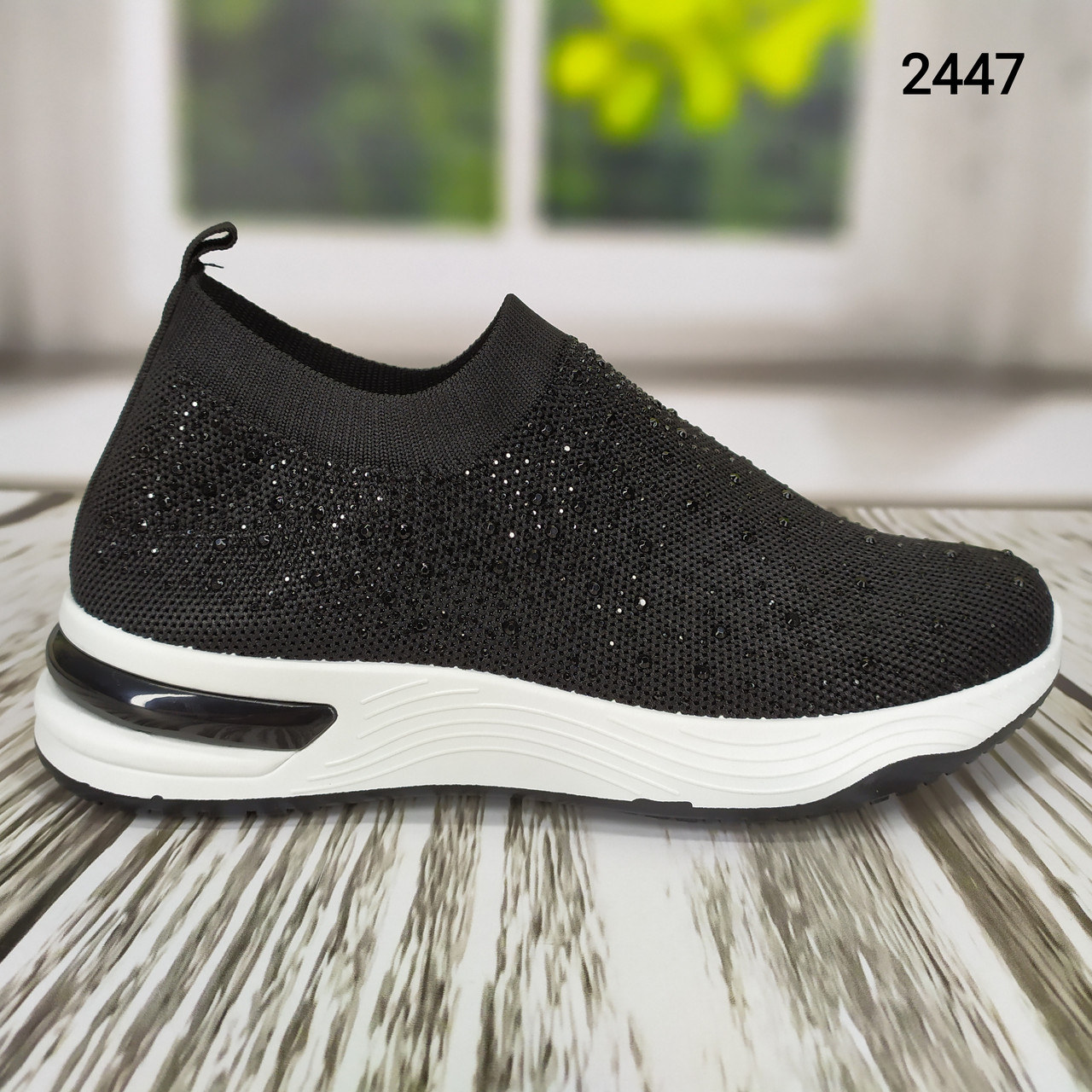Жіночі чорні текстильні кросівки зі стразами, фото 1