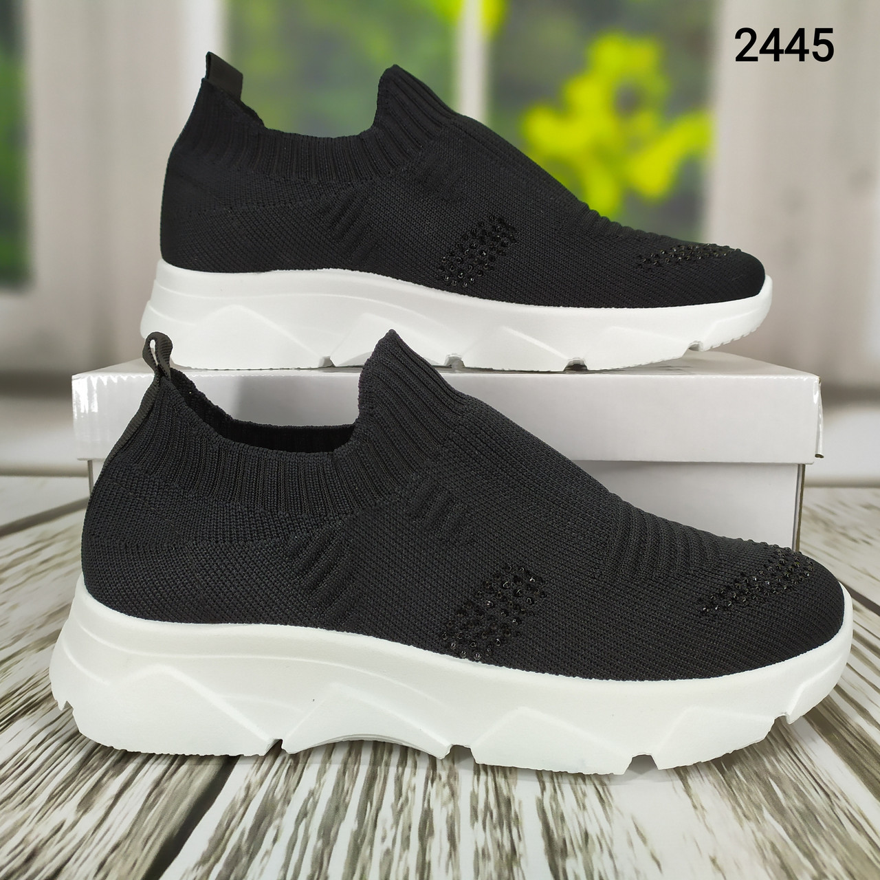 Жіночі кросівки текстильні чорні зі стразами на об'ємній підошві, фото 1