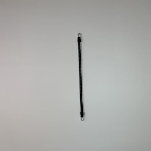 Гибкий адаптер с резьбой 1,4 и 3,8