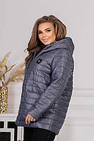 Демисезонная куртка женская на синтепоне прямого покроя с накладными карманами