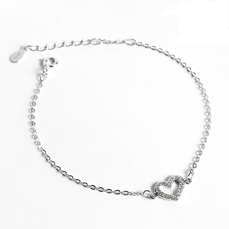 Жіночий срібний браслет 925 проби з кристалами цирконію "Silver Heart"