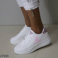 Женские кроссовки белые эко-кожаные с розовой пяточкой с надписью tik tok