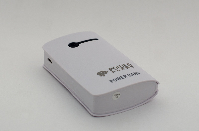 Універсальна мобільна батарея PowerPlant/PB-LA302/8400mAh/