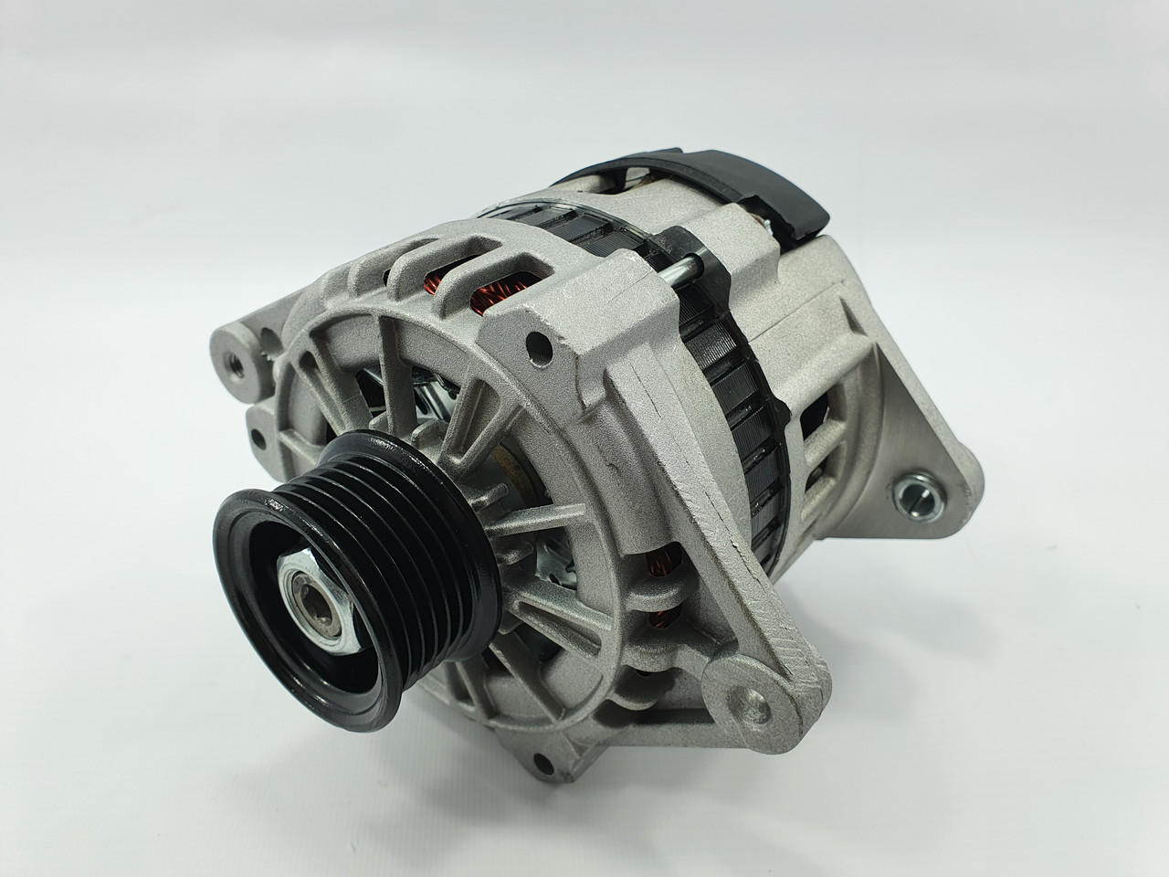 Генератор Ланос (12V 85 A) grog Корея