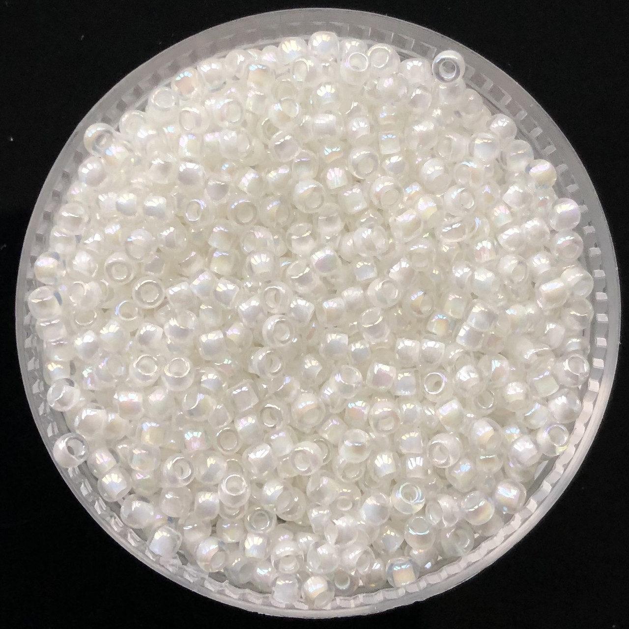 Бісер круглий TOHO TR-11-777