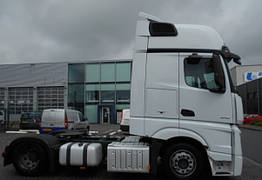 Тягач Mercedes-Benz ACTROS 1842 4x2 LLS