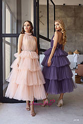 Довгий вечірній атласне плаття з розрізом і рукавами