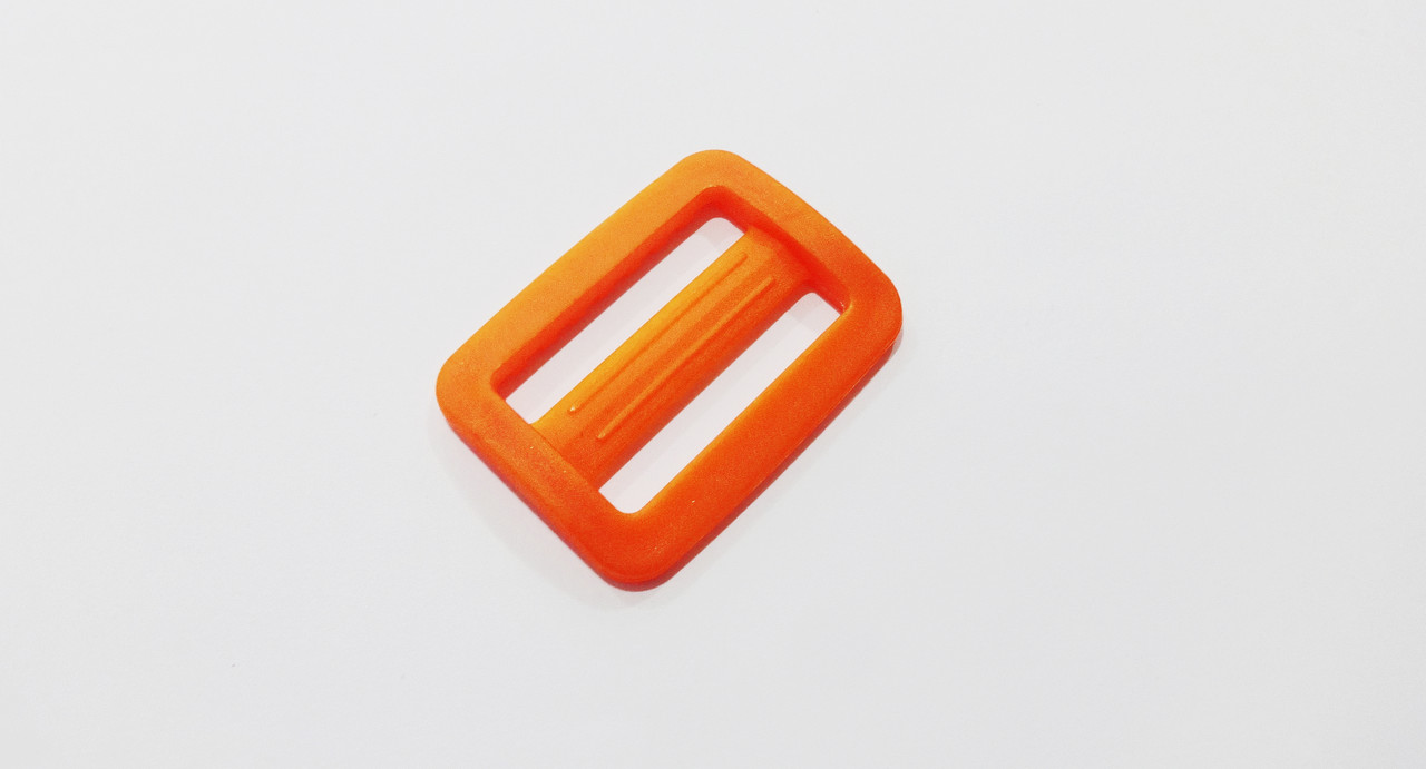 Пряжка перетяжка двущелевая 30 мм помаранчева пластикова, фото 1