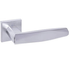 Ручка на квадратній розеті Yalis BJ79-209-MSC матовий хром