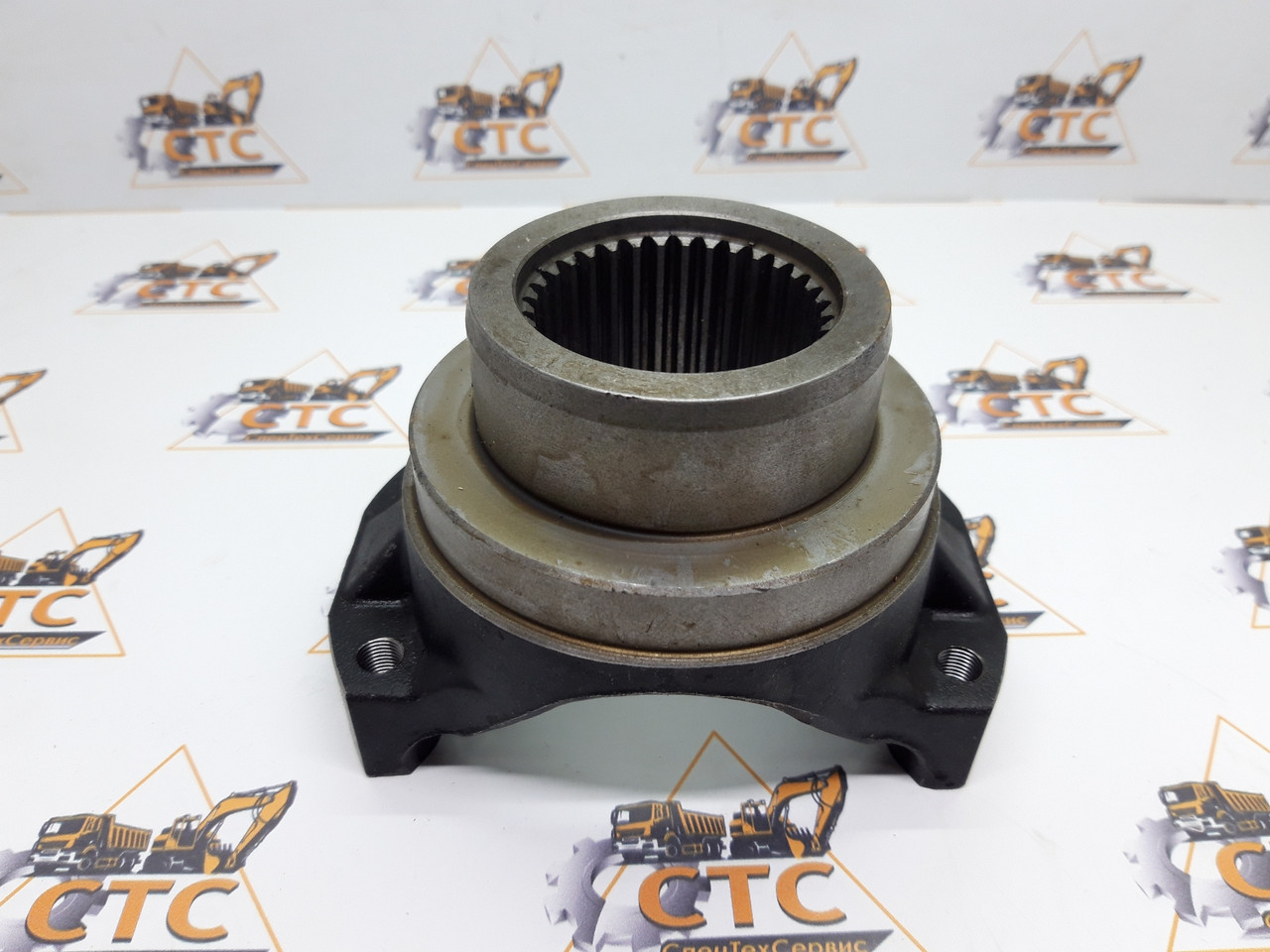 Фланець КПП на JCB 3CX, 4CX номер: 459/70138