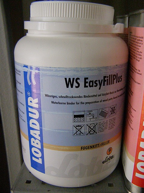 Шпаклівка -грунт LOBADUR® WS Easy Fill Pro 5л