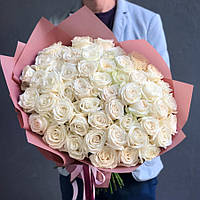 55 белых роз "Аваланж" 50-60 см.