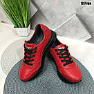 Червоні шкіряні жіночі кросівки, фото 4