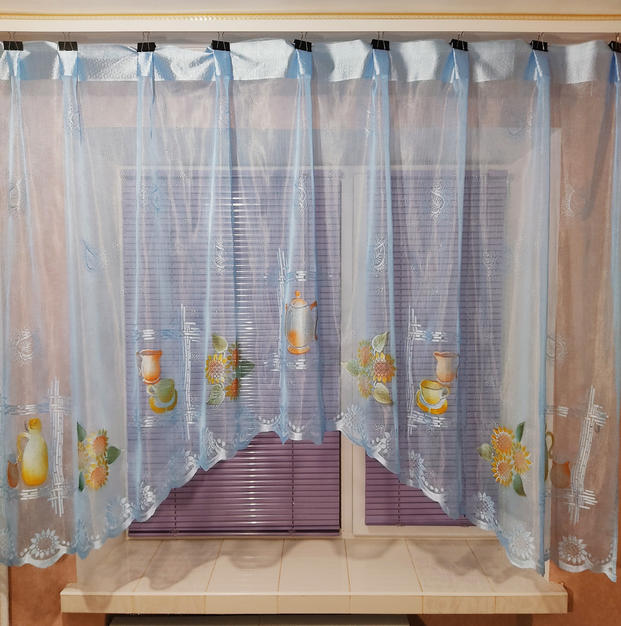 Готова коротка арочна тюль до підвіконня шириною 3м