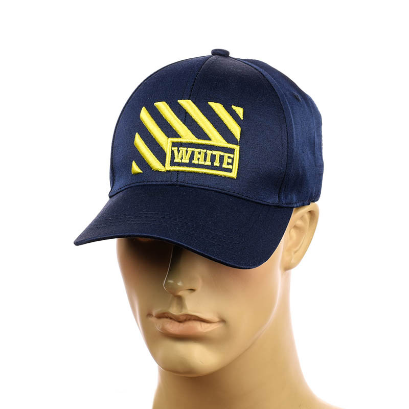 Бейсболка c трендової вишивкою, фото 1