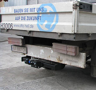 Фаркоп Mercedes Sprinter 208 короткий (1995-2006) Бортовий