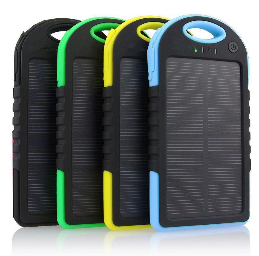 Зовнішній акумулятор Power bank 20000 mAh з сонячною панеллю і ліхтариком (1656)
