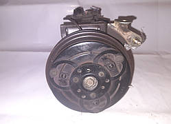 Компресор кондиціонера Subaru Forester S11 Legacy B12 7311151001 731100sa000
