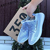 Чоловічі кросівки Adidas Yeezy Boost 350 v2 сіточка демісезонні сірі з білим, фото 4