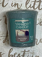 Ароматическая свеча "Лови лучи" Yankee Candle