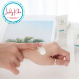 Зволожуючий сонцезахисний крем з гіалуроновою кислотою AMPLE:N HyaluronShot Ampoule Sun Care SPF50 + PA ++++, фото 3