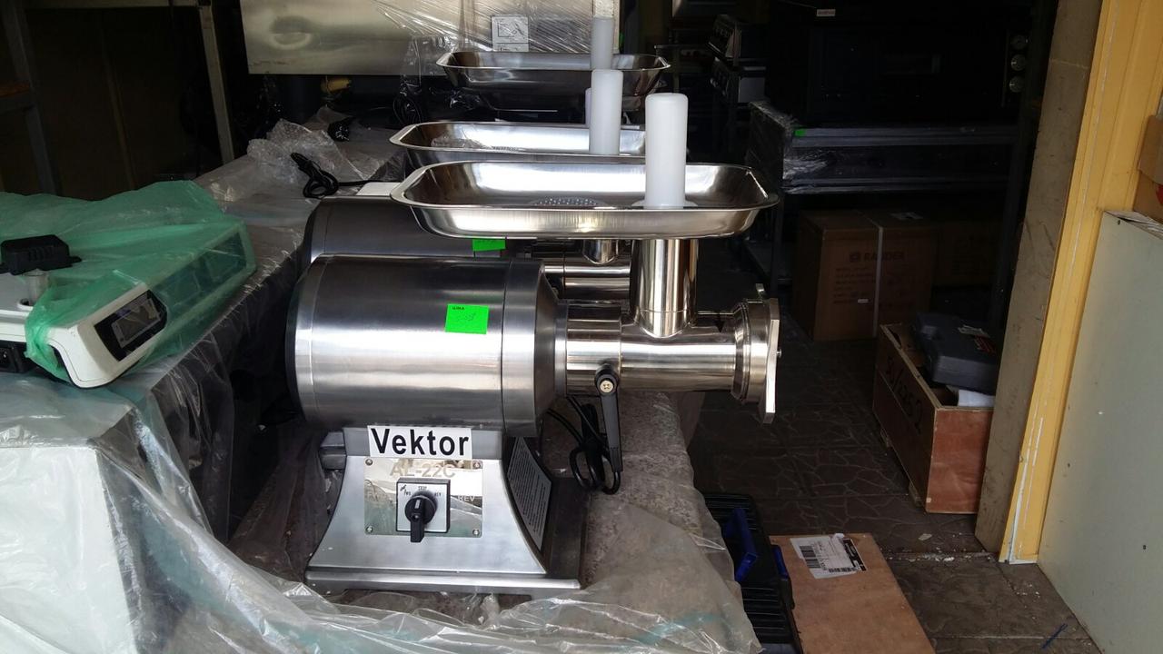 М'ясорубка промислова Vektor AL-22C Реверс, Знімна голова.250 кг/год, фото 1