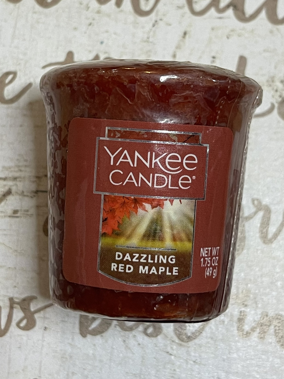 Ароматична свічка "Червоний клен" Yankee Candle