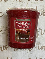 Свічка ароматична "Сідр" Yankee Candle