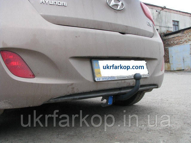 Фаркоп на Хюндай Ай 30, Фаркоп Hyundai i 30, (с 2012--), Хэтчбек