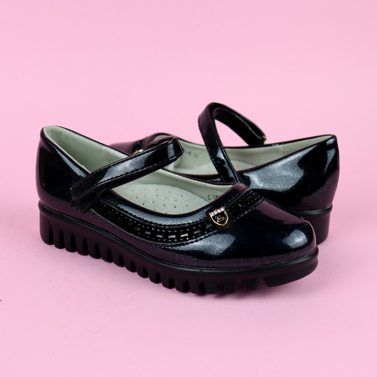Черные лаковые туфли для девочки на тракторной подошве тм Tom.m р. 27 - фото 3 - id-p561604785