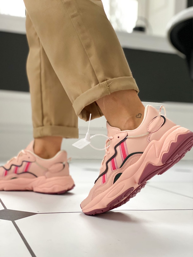 adidas ozweego pink