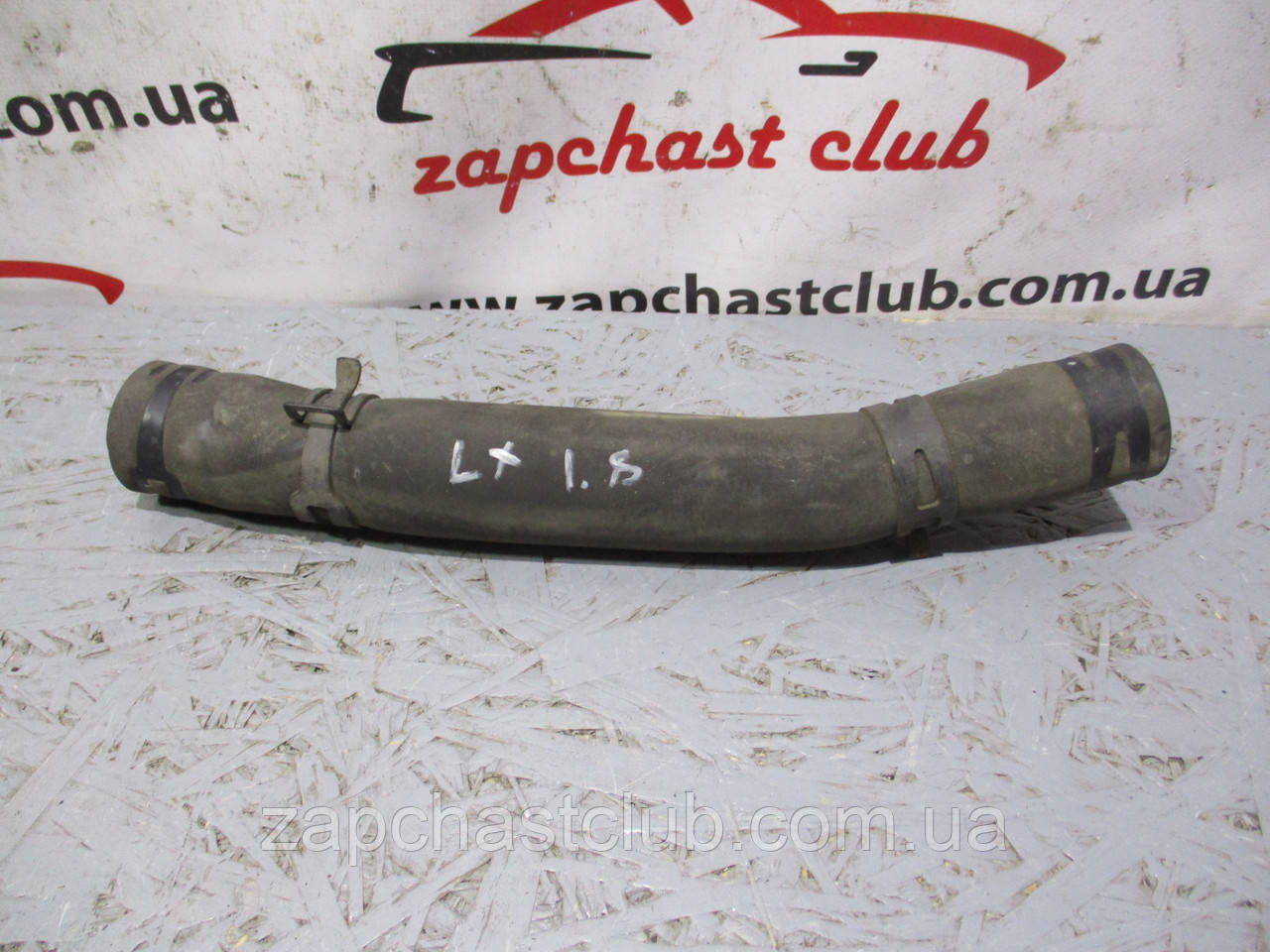 Патрубок/шланг радіатора 1.8-2.0  1370A232 994797 Lancer X Mitsubishi, фото 1