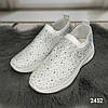 Жіночі білі кросівки мокасини текстильні зі стразами, фото 6